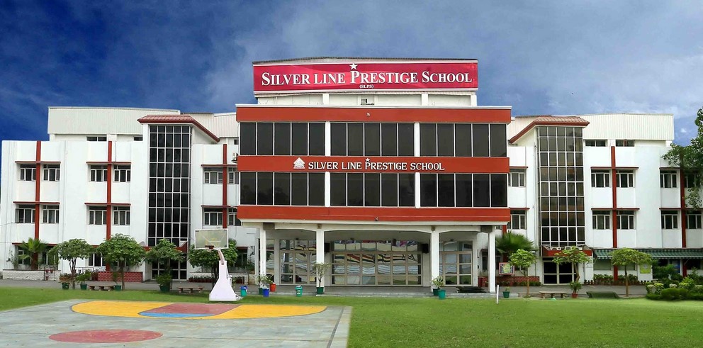 Silverline Prestige School